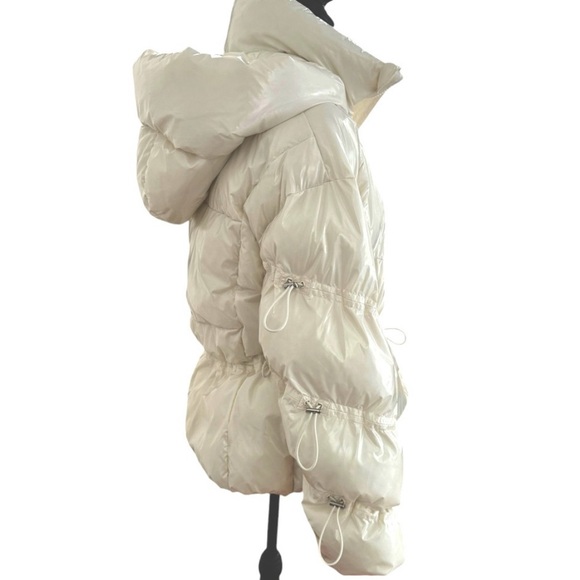 Alo Stunner white puffer jacket Sz.XXS - Picture 2 of 6